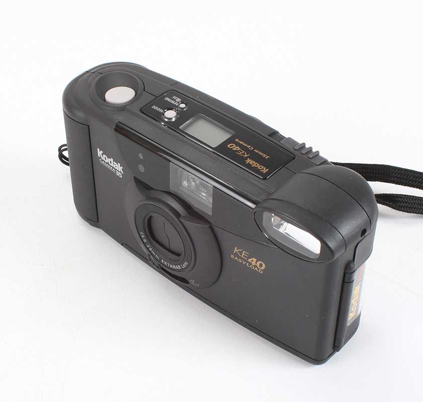 Топ популярных моделей фотоаппаратов с мгновенной печатью