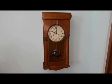 Старинные настенные часы (23 фото): антикварные винтажные часы gustav becker и «павел буре», «генри мозеръ и ко» и другие старые часы на стену