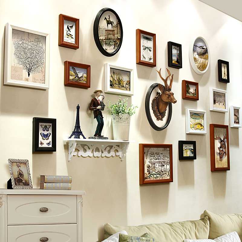 Оформление стены фотографиями: дизайн, расположение, тематика, фото в интерьере комнат