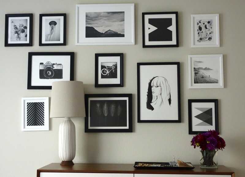 Фоторамки на стену: 115 фото лучших идей и вариантов оформления стен