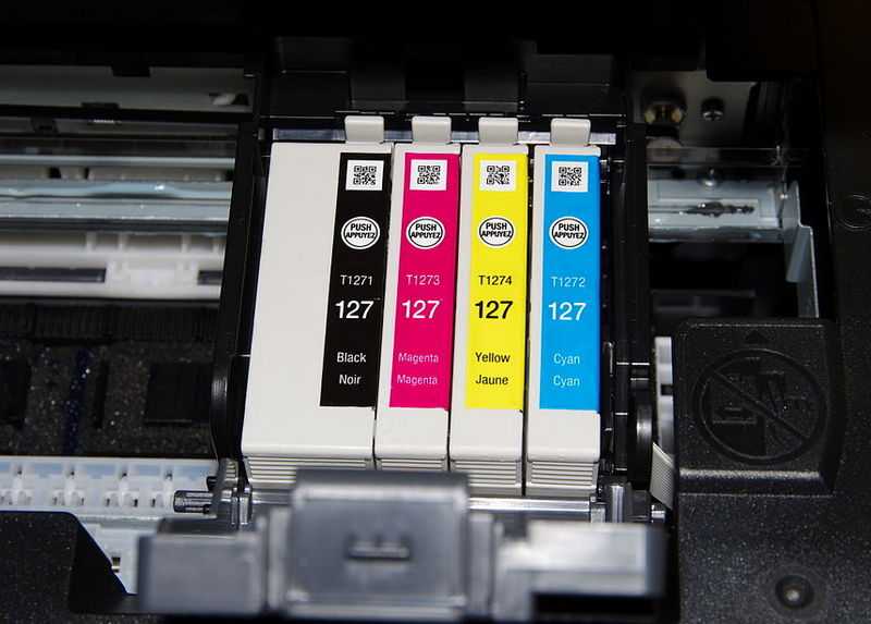 Как выбрать самый экономичный цветной принтер: обзор популярных моделей, их плюсы и минусы