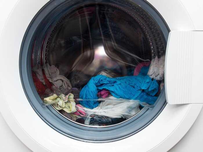 Не отжимает белье стиральная машина candy: причины. что делать, если не работает отжим?