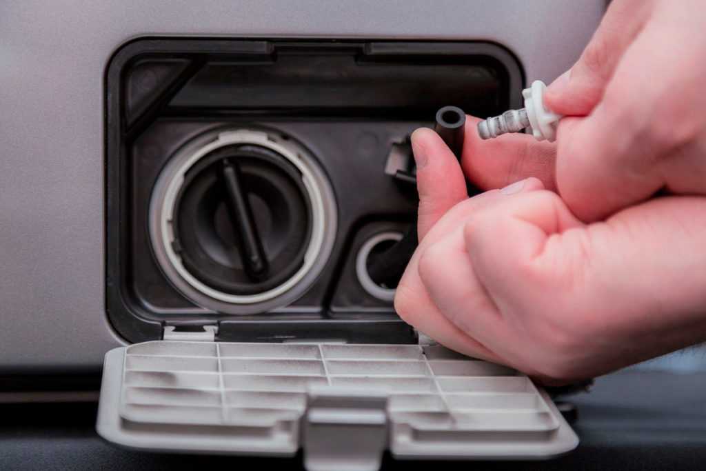 Как почистить фильтр в стиральной машине lg?